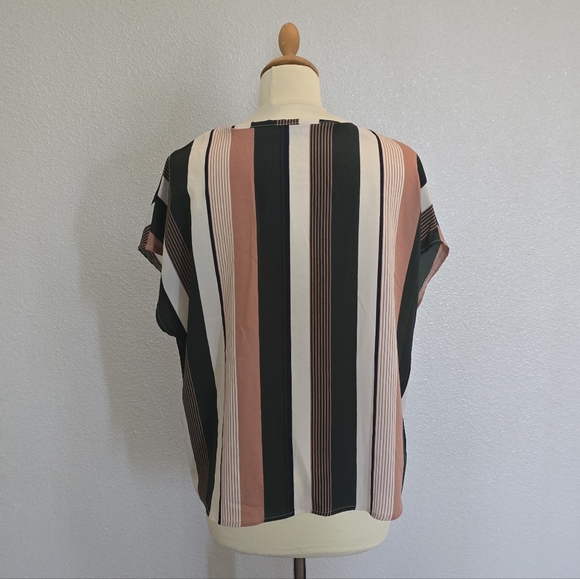Striped Blouse - Picture 3 of 4